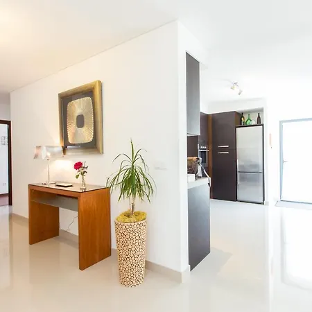 Houses 24 - Great Location With Swimpool Apartamento